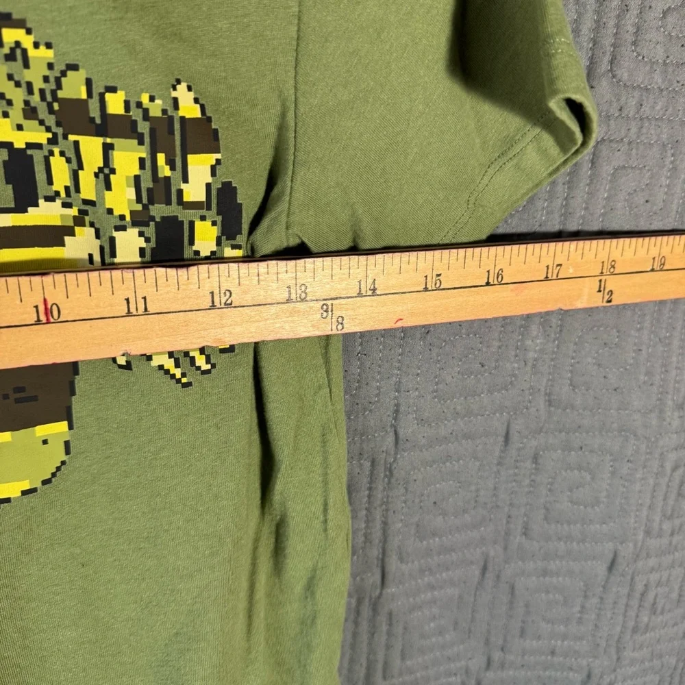 Children's Place T-Shirt Boys Size Medium 7/8 Green Dinosaur Bones